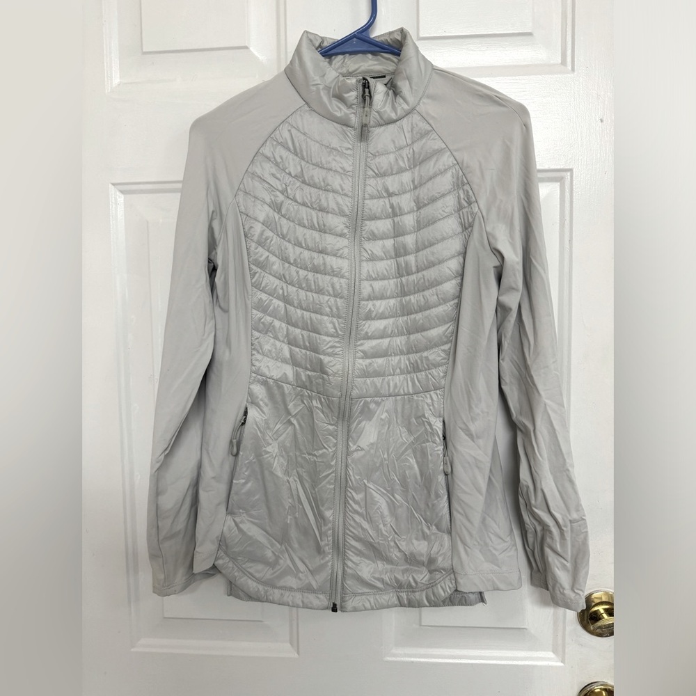 32 Degrees packable puffer jacket size small